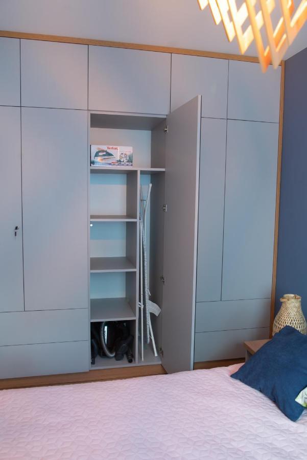 Apartament Niebieski - Okrzei Келце Екстериор снимка