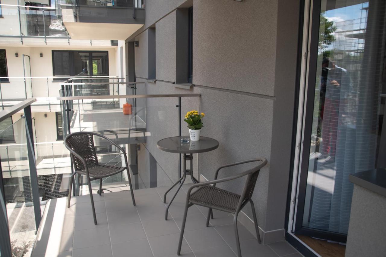 Apartament Niebieski - Okrzei Келце Екстериор снимка